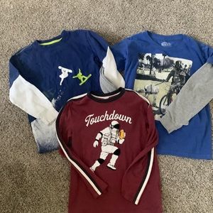 Set of 3 boys’ play shirts size 7/8 - football, Star Wars and snow sports